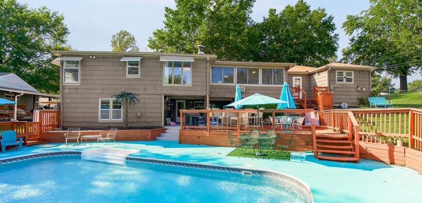 5831 N Ava Avenue, Kansas City, MO 64151