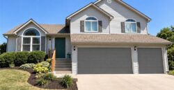 9015 N Essex Drive, Kansas City, MO 64156