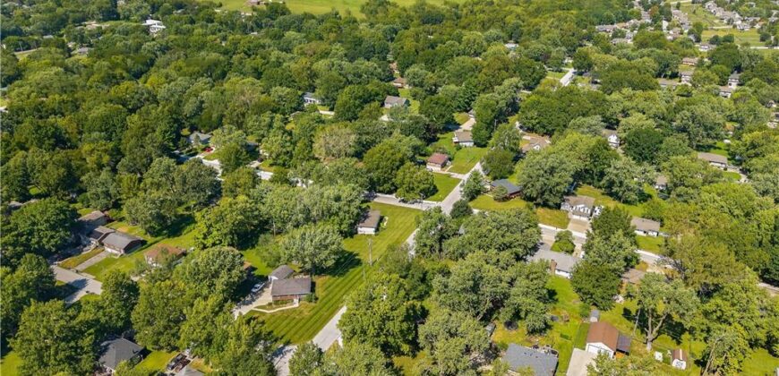 800 NE 113th Terrace, Kansas City, MO 64155