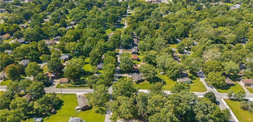 800 NE 113th Terrace, Kansas City, MO 64155