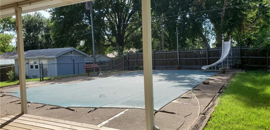 2904 Cheyenne Circle, North Kansas City, MO 64116