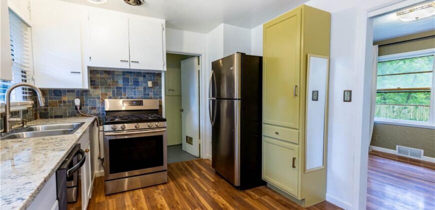 5414 NE Carmel Road, Kansas City, MO 64119