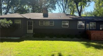 5414 NE Carmel Road, Kansas City, MO 64119