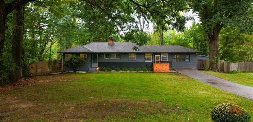 5414 NE Carmel Road, Kansas City, MO 64119