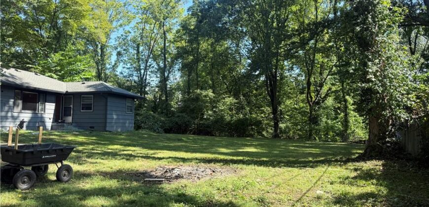 5414 NE Carmel Road, Kansas City, MO 64119