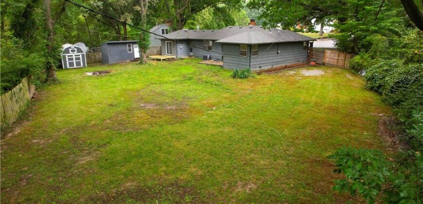 5414 NE Carmel Road, Kansas City, MO 64119
