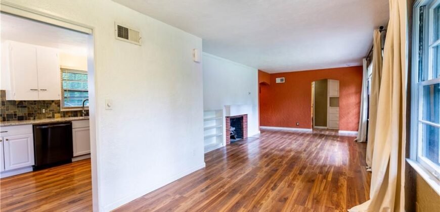5414 NE Carmel Road, Kansas City, MO 64119