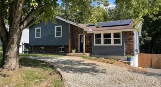 4825 N Revere Drive, Kansas City, MO 64151