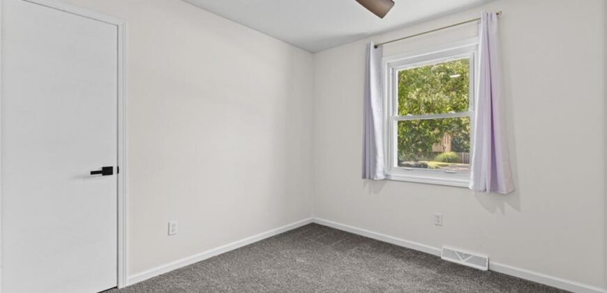 4825 N Revere Drive, Kansas City, MO 64151