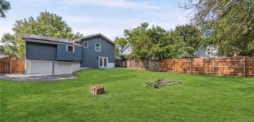 4825 N Revere Drive, Kansas City, MO 64151