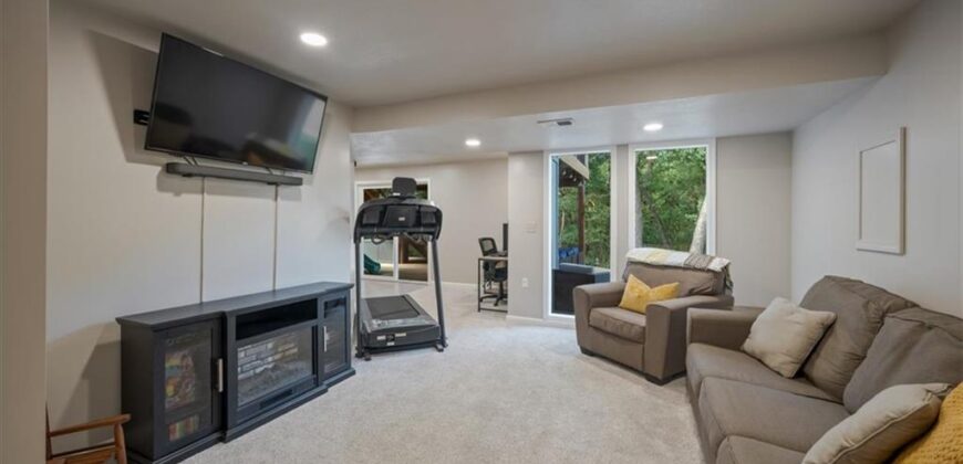 1512 NW 79th Terrace, Kansas City, MO 64118