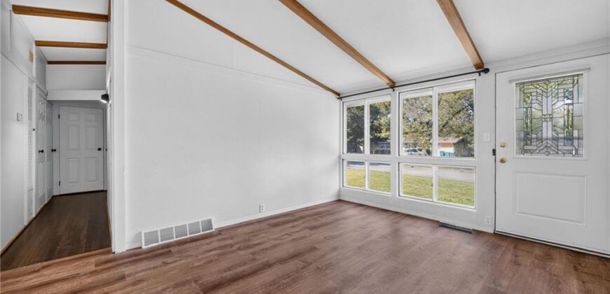 5707 N Highland Avenue, Gladstone, MO 64118