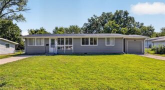 5707 N Highland Avenue, Gladstone, MO 64118