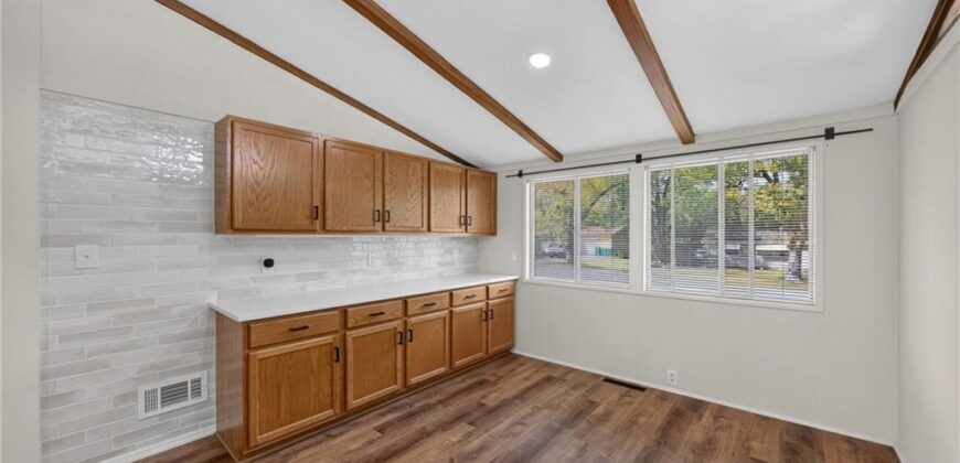 5707 N Highland Avenue, Gladstone, MO 64118