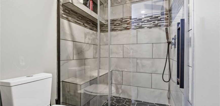 1505 NE 102nd Street, Kansas City, MO 64155