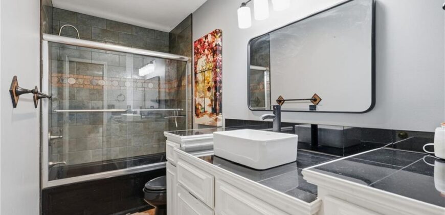 1505 NE 102nd Street, Kansas City, MO 64155