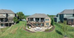 6472 N Whitetail Way, Parkville, MO 64152