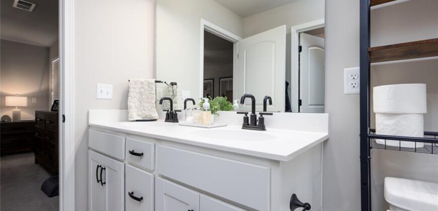 3016 NW 95TH Terrace, Kansas City, MO 64154