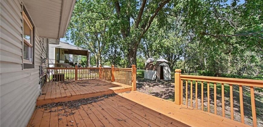 7820 NE San Rafael Drive, Kansas City, MO 64119