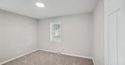 7820 NE San Rafael Drive, Kansas City, MO 64119