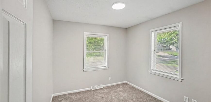 7820 NE San Rafael Drive, Kansas City, MO 64119
