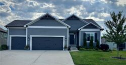 7445 NW Chambers Court, Parkville, MO 64152