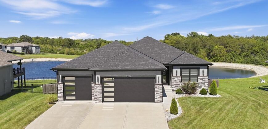 11730 N Laurel Avenue, Kansas City, MO 64157