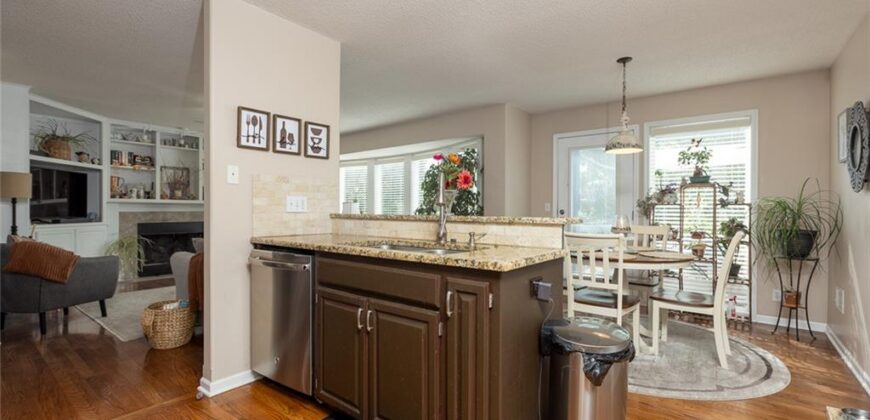 8211 NE 98th Street, Kansas City, MO 64157
