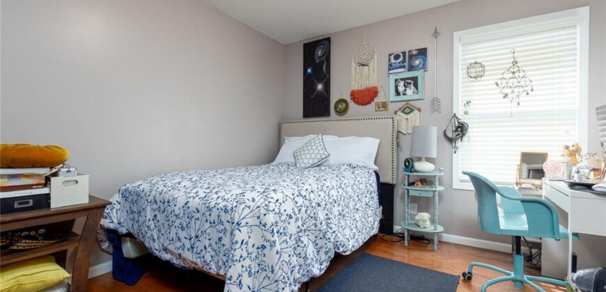 8211 NE 98th Street, Kansas City, MO 64157