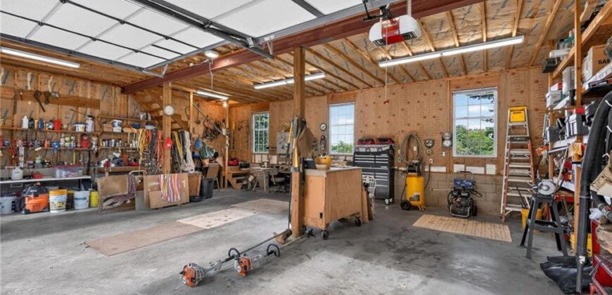 15007 Northern Hills Drive, Holt, MO 64068