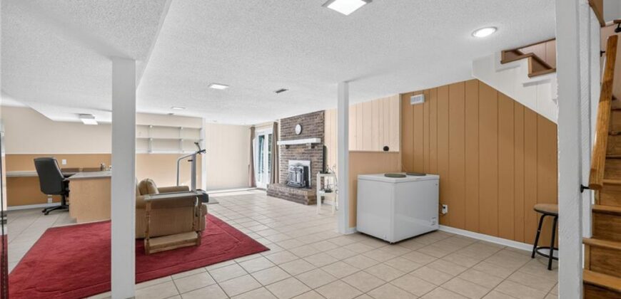15007 Northern Hills Drive, Holt, MO 64068