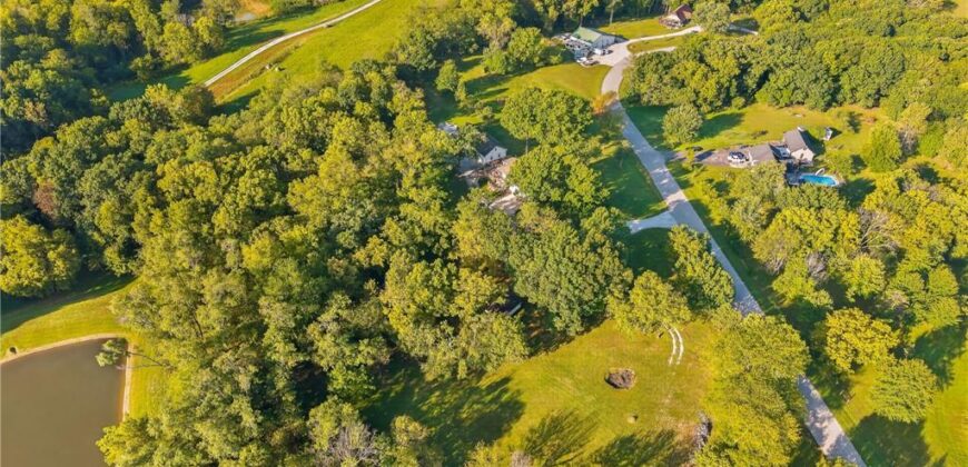 15007 Northern Hills Drive, Holt, MO 64068