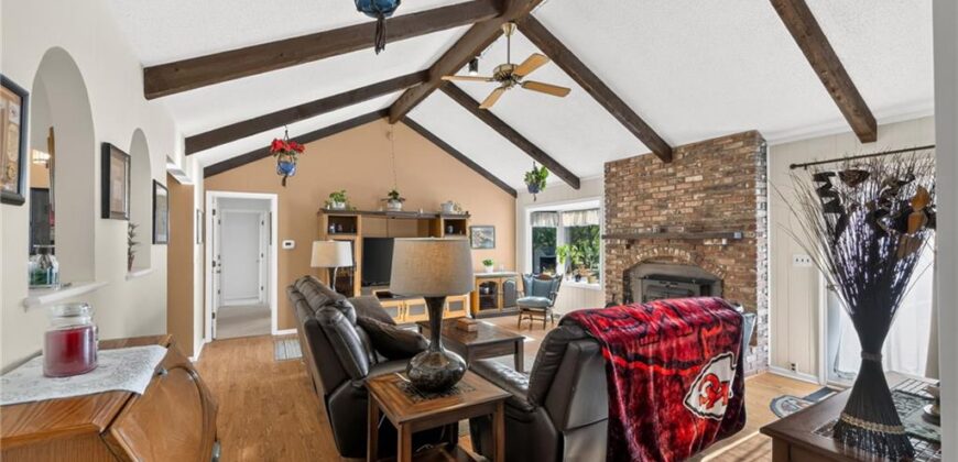 15007 Northern Hills Drive, Holt, MO 64068