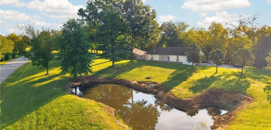 15007 Northern Hills Drive, Holt, MO 64068