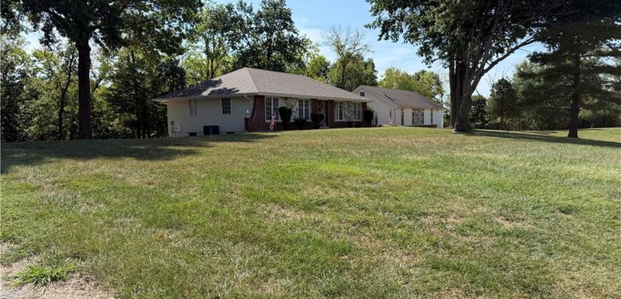 15007 Northern Hills Drive, Holt, MO 64068