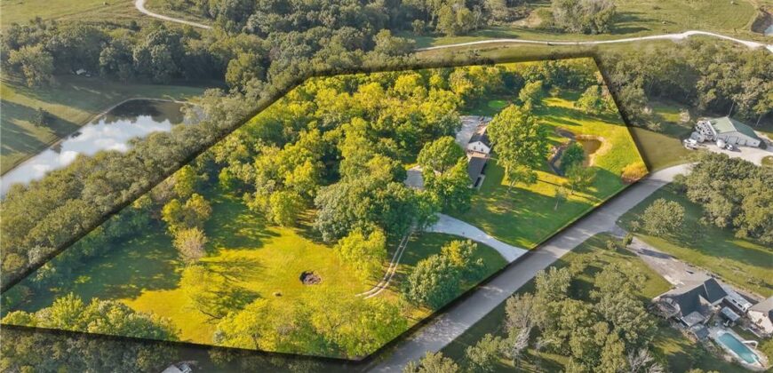 15007 Northern Hills Drive, Holt, MO 64068