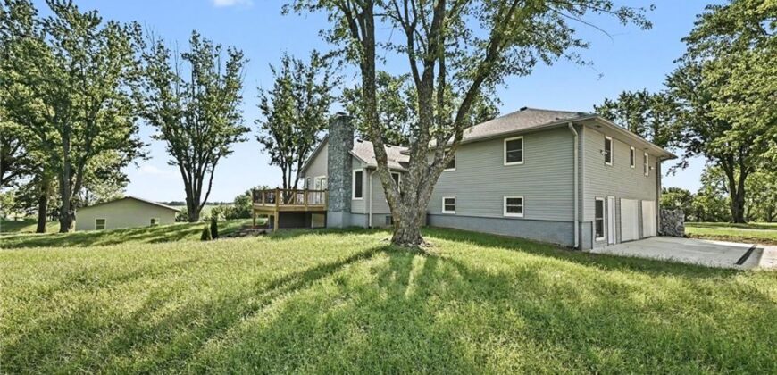 12223 Hills Road, Kearney, MO 64060