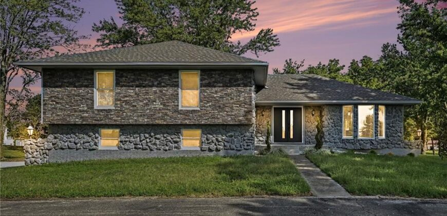 12223 Hills Road, Kearney, MO 64060
