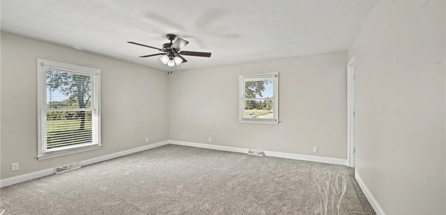 12223 Hills Road, Kearney, MO 64060