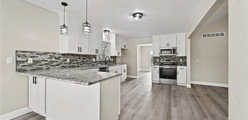 12223 Hills Road, Kearney, MO 64060