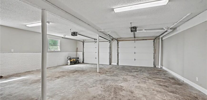 12223 Hills Road, Kearney, MO 64060