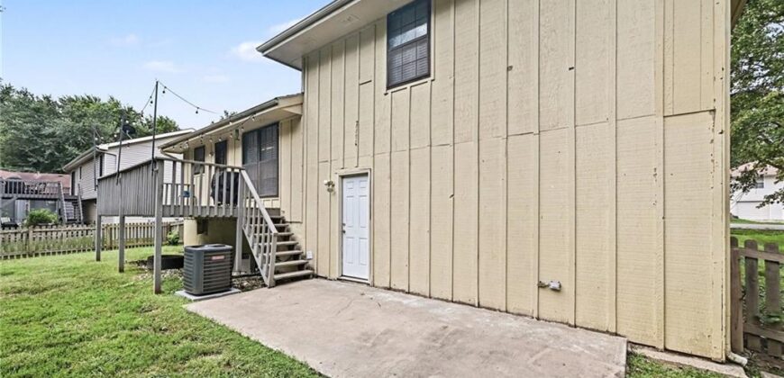 11225 N Tracy Avenue, Kansas City, MO 64155