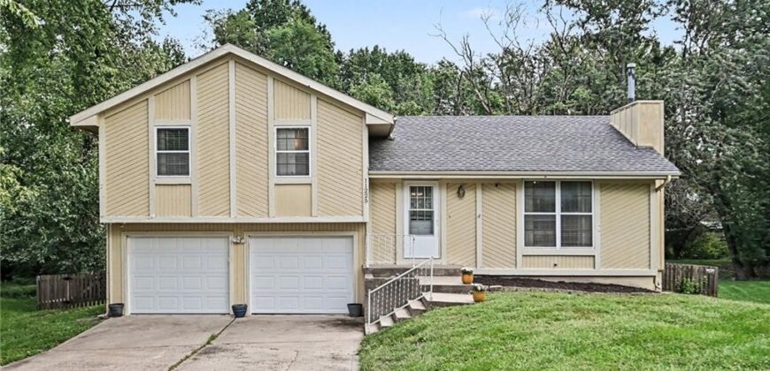11225 N Tracy Avenue, Kansas City, MO 64155
