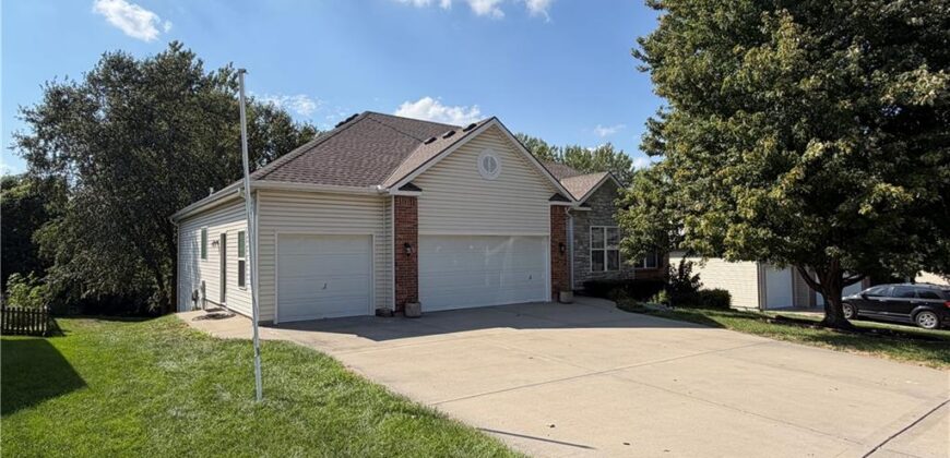 10108 N Willow Avenue, Kansas City, MO 64157