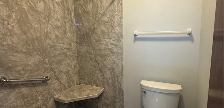 4201 NW 64th Place, Kansas City, MO 64151