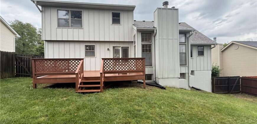 4201 NW 64th Place, Kansas City, MO 64151