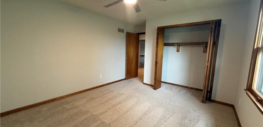 4201 NW 64th Place, Kansas City, MO 64151