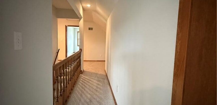 4201 NW 64th Place, Kansas City, MO 64151