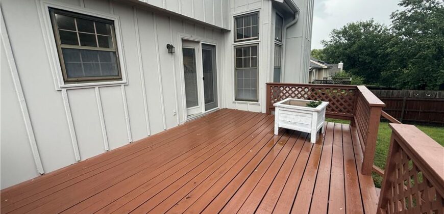 4201 NW 64th Place, Kansas City, MO 64151