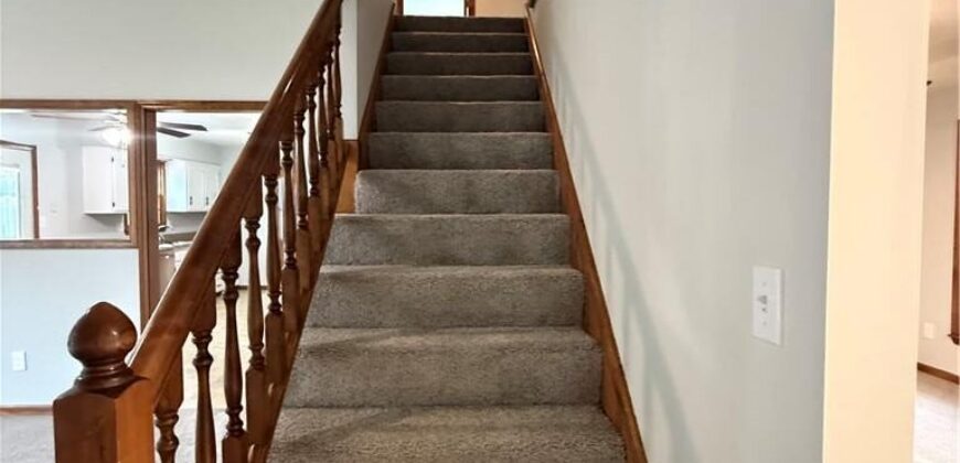 4201 NW 64th Place, Kansas City, MO 64151
